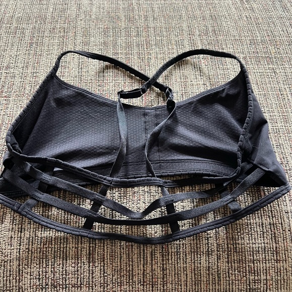 LuluLemon Bra - Picture 4 of 5